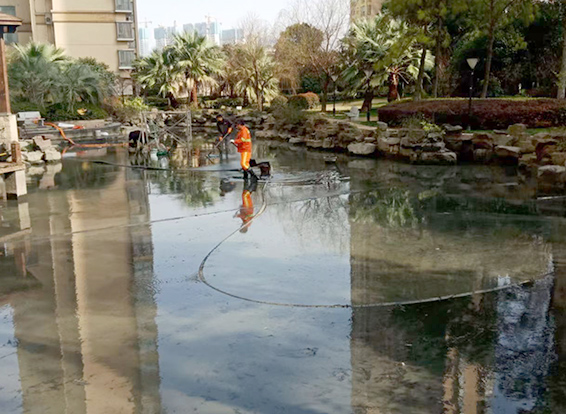 兴文景观池淤泥清理